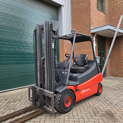 LINDE E30-01 (336) 1996 HEFTRUCK